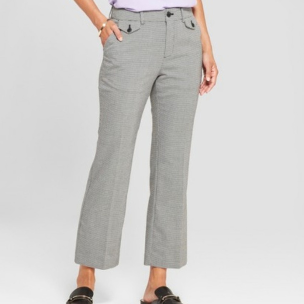 Black/White Houndstooth Plaid Kick Flare Pant